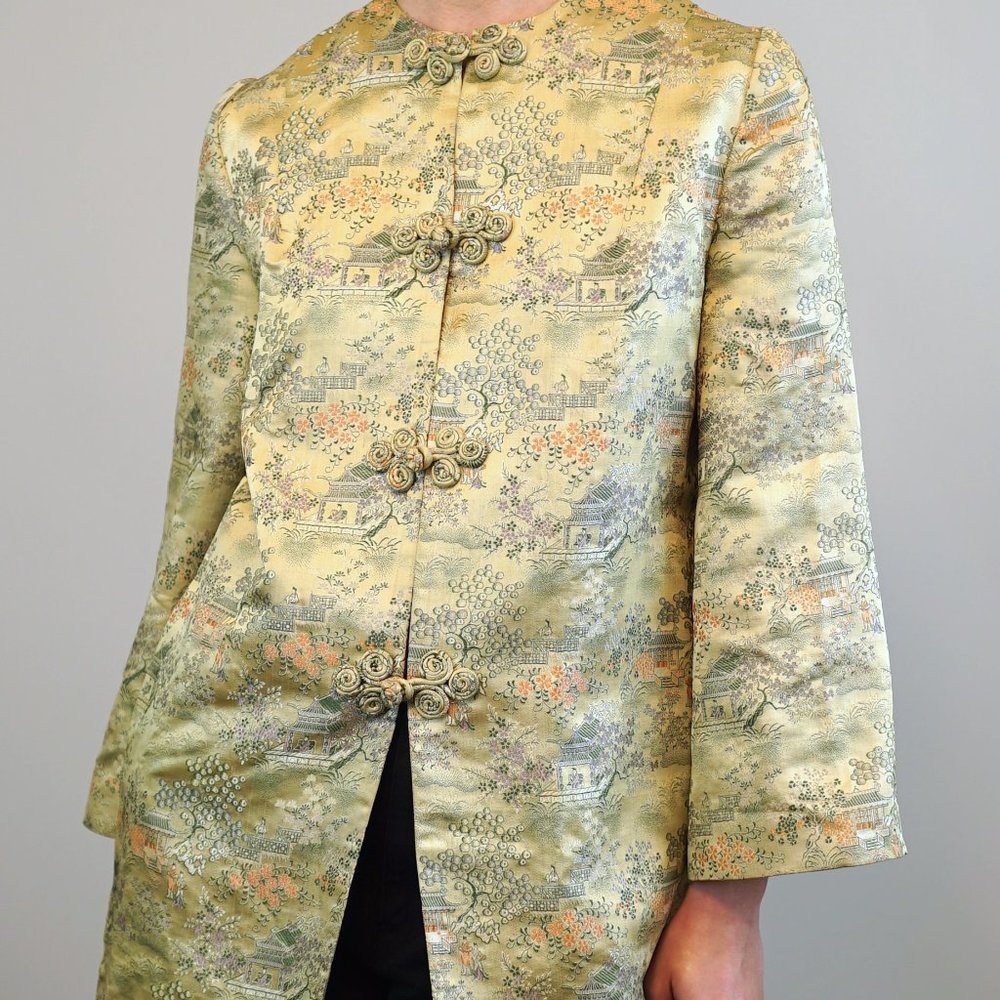 Champagne Gold Chinese Silk Robe - Picture 3 of 7